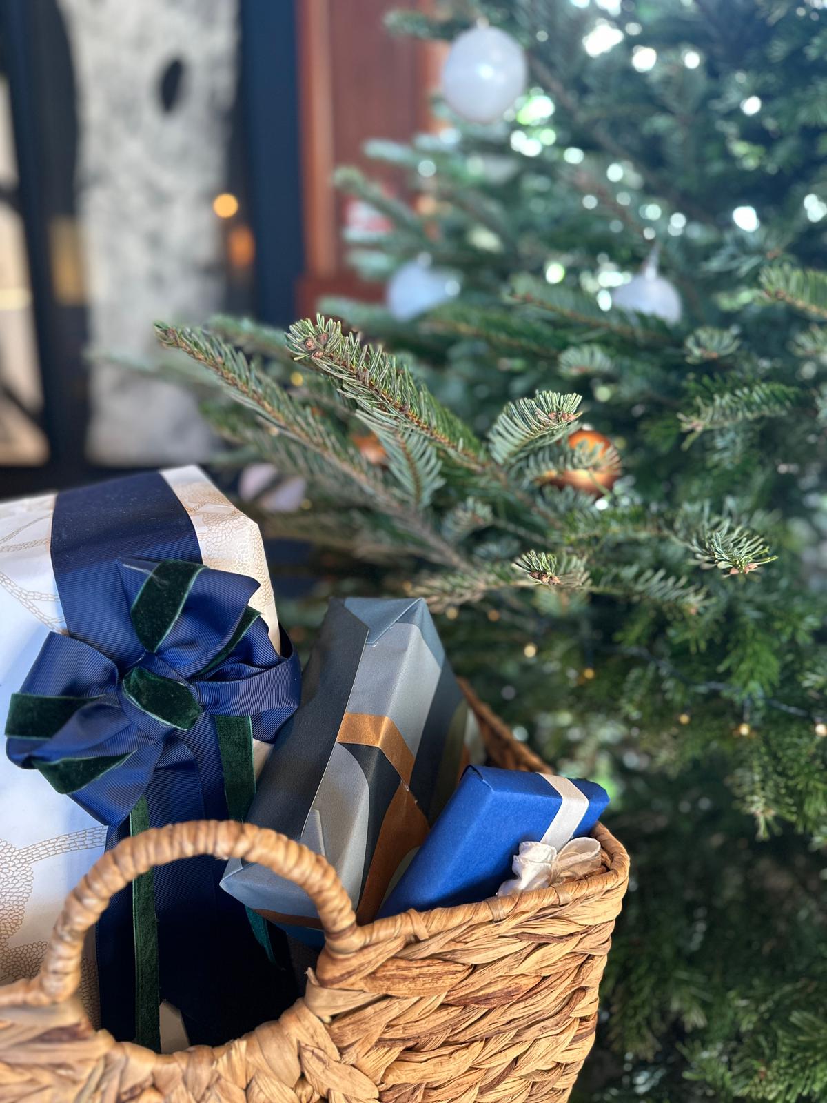 7E5697EB-F0D5-4AD5-A8C1-0EFCD0ECB0C9