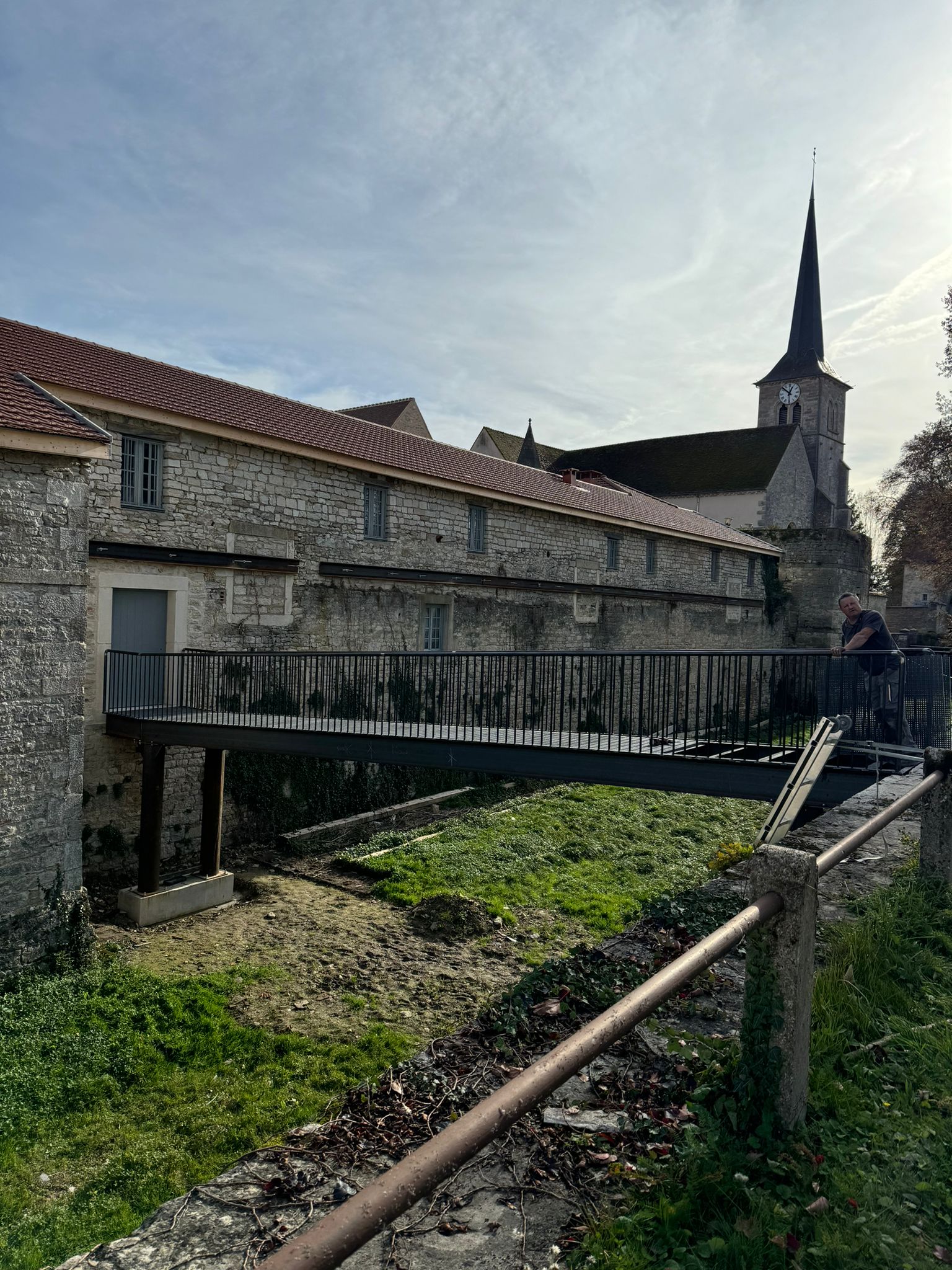 WhatsApp Image 2025-11-13 at 13.27.33