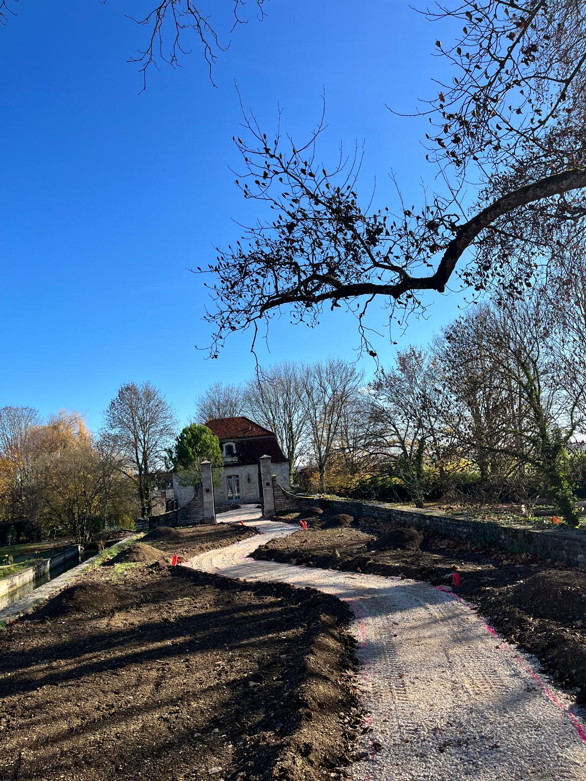 WhatsApp Image 2025-11-18 at 12.17.24