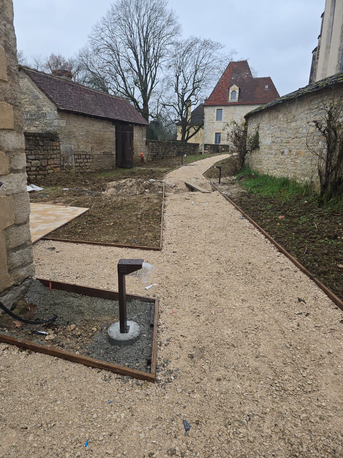 WhatsApp Image 2025-12-06 at 09.29.52